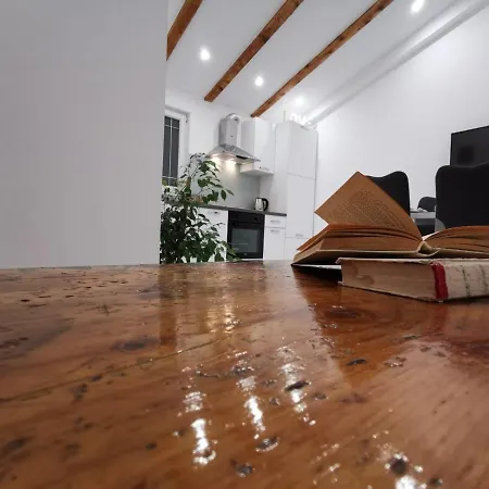 Apartment Pina 2 *
